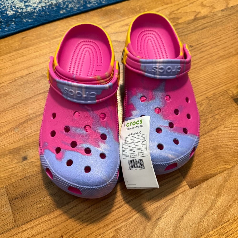Crocs. Pink tie dye. Women’s size 11-11.5. New